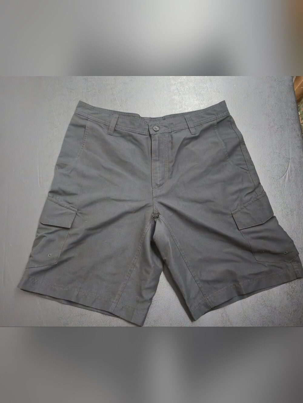 Magellan Outdoors Gray Cargo Shorts